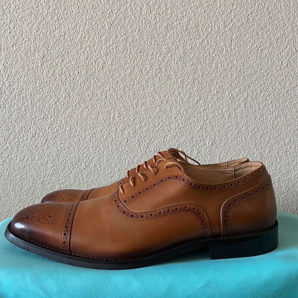 Hart Schaffer Marx Brown Cap Toe Shoes